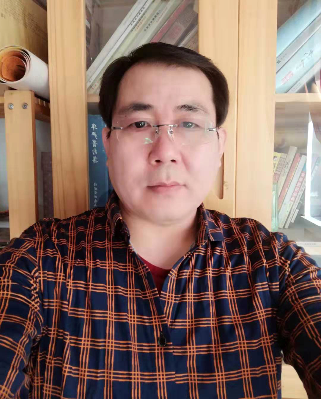 董宏光