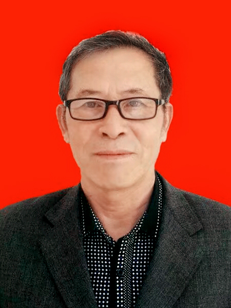穆新生