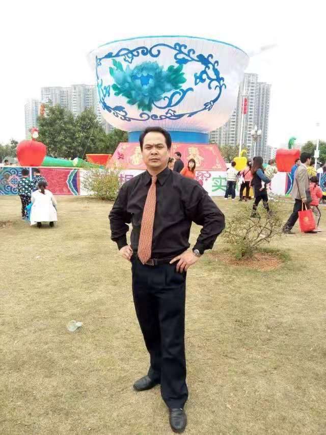   杨辉广