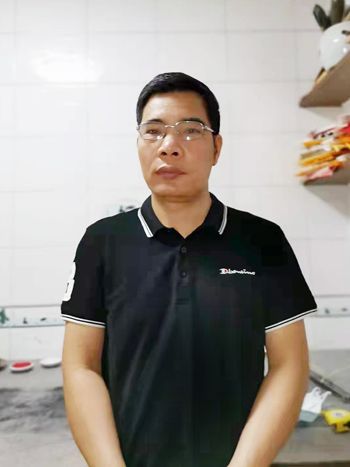  吴振林