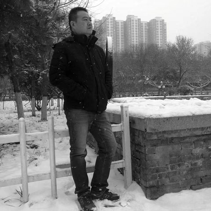 张智龙