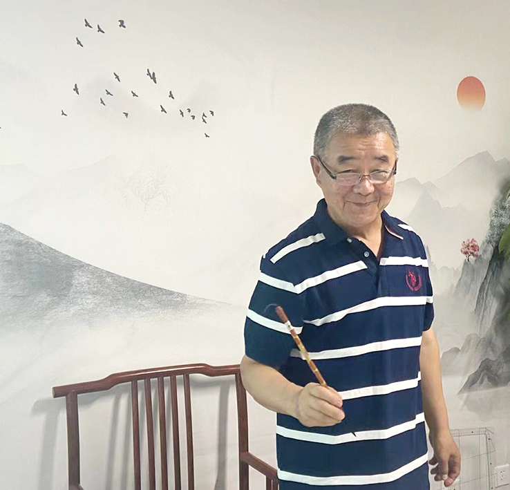 谢志明