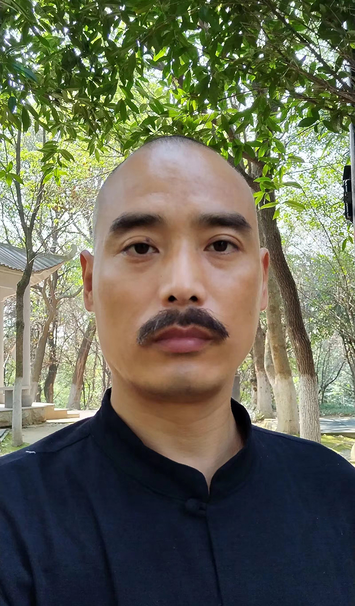 张伟波