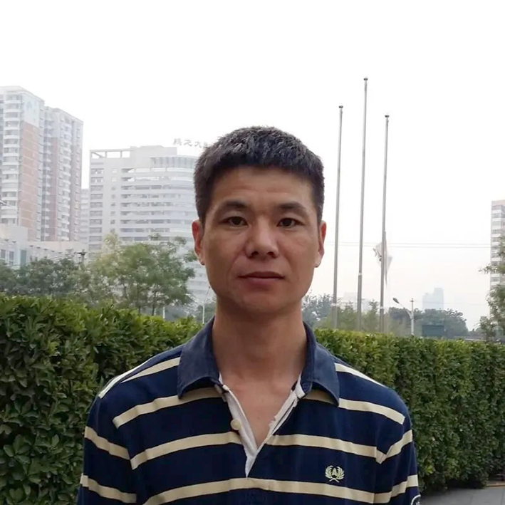 邹志兴
