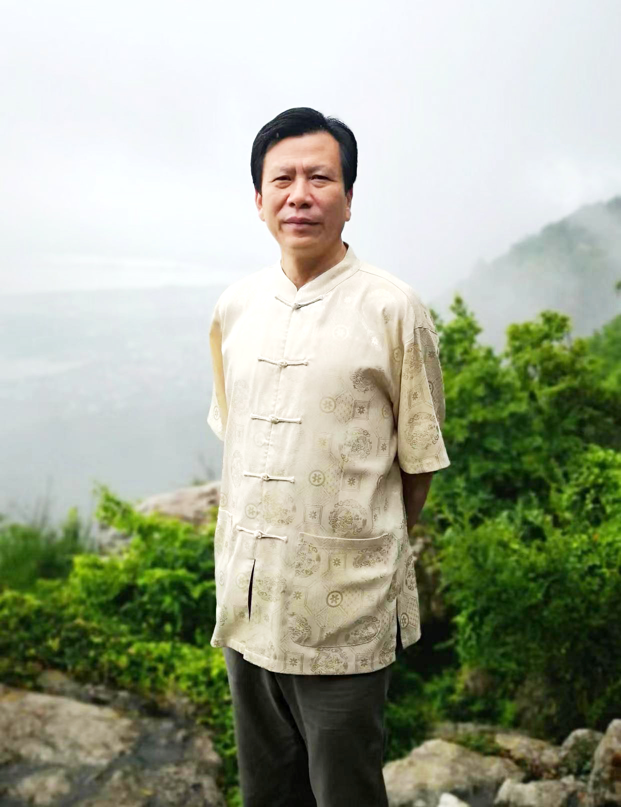 张敏钧