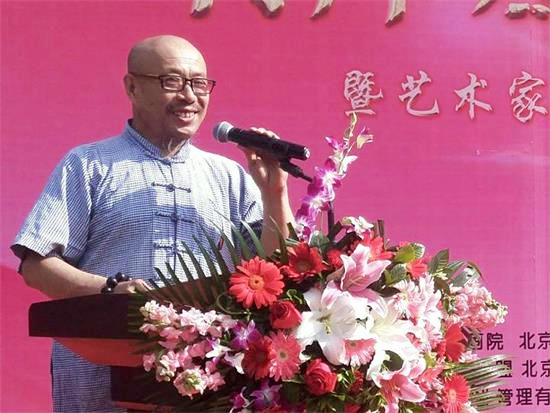 中国画坛巨匠——陈新兴