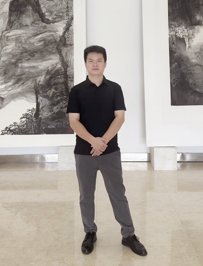 李勇